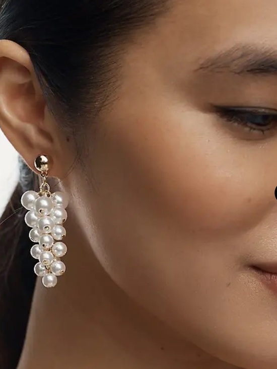 Anthropologie Jewelry - Anthropologie Gold Pearl Cluster Drop Earrings - White & Gold